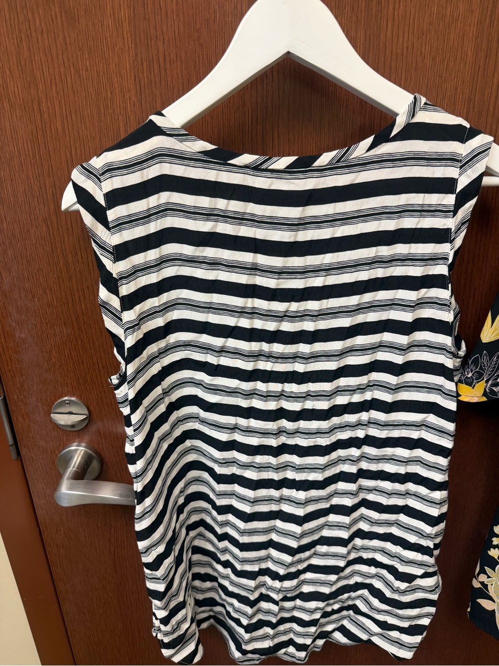 Loft Top Bundle - Picture 4 of 16